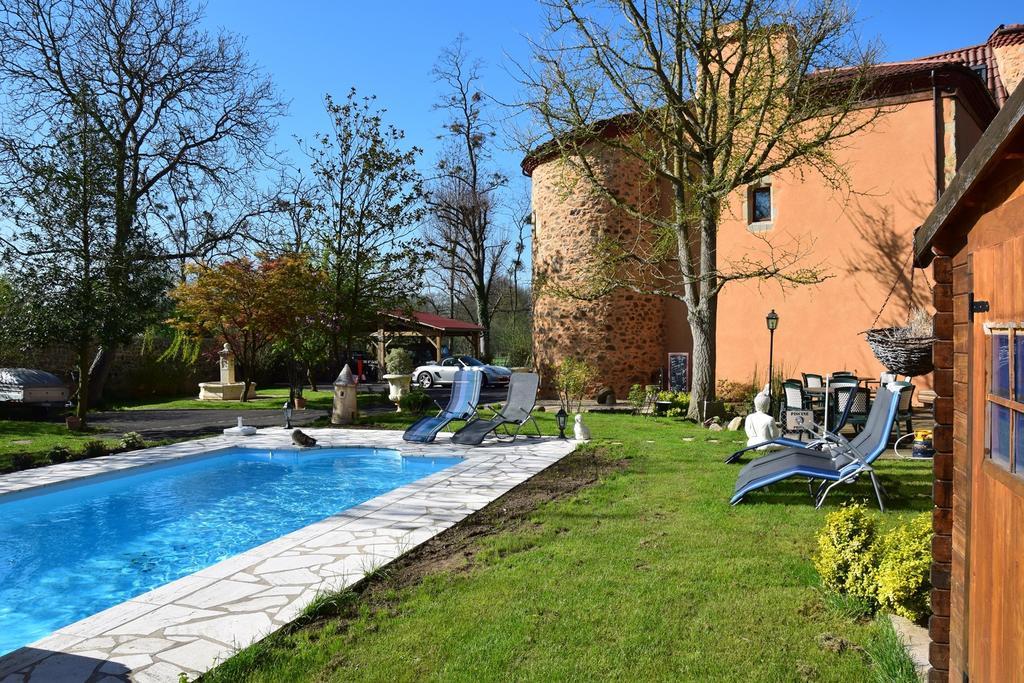 Saint-Rémy-de-Chargnat Chateau Des Aiguilles المظهر الخارجي الصورة