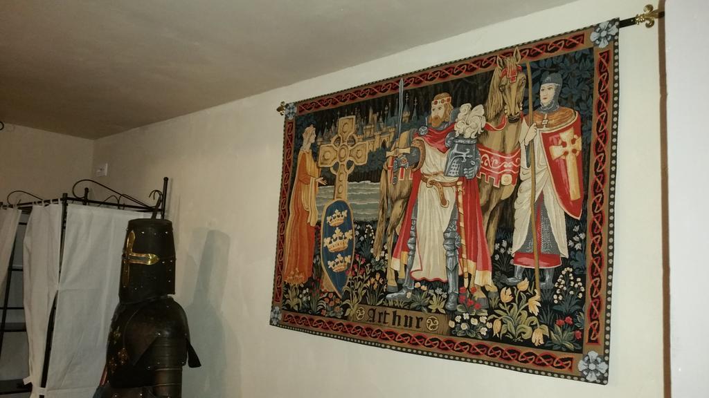 Saint-Rémy-de-Chargnat Chateau Des Aiguilles المظهر الخارجي الصورة